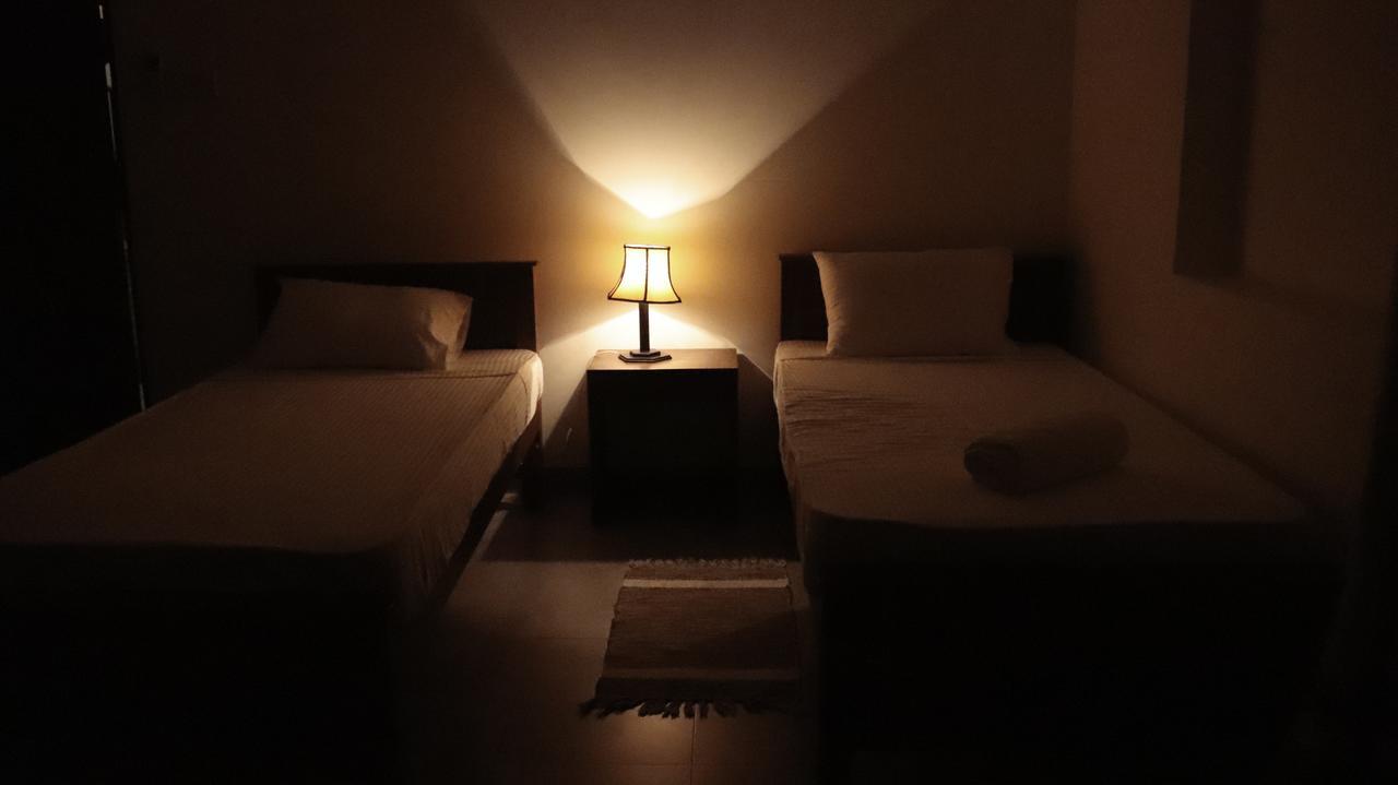 كاندي Red Chillies Tourist Inn المظهر الخارجي الصورة